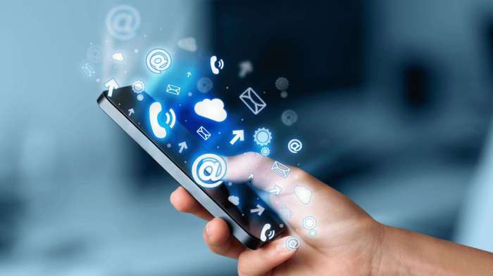 Iot 5g dzone connectivity intelligent role devices